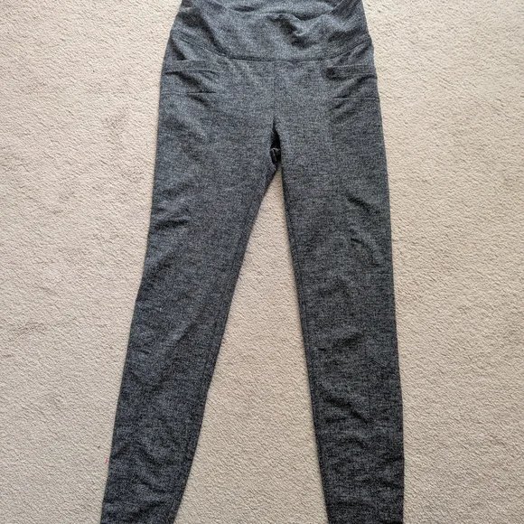 Athleta Charcoal Color Herringbone Leggings With Pockets Size Medium - Picture 4 of 4